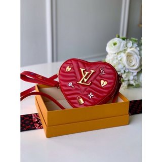 Louis Vuitton DIGITAL EXCLUSIVE HEART BAG