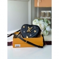 Louis Vuitton DIGITAL EXCLUSIVE HEART BAG