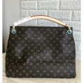 LOUIS VUITTON ARTSY BAG MM