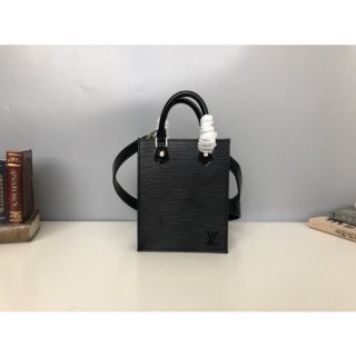 LOUIS VUITTON PETIT SAC PLAT