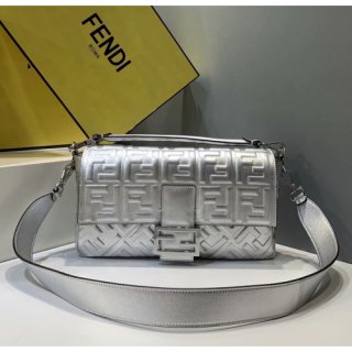 FENDI BAGUETTE