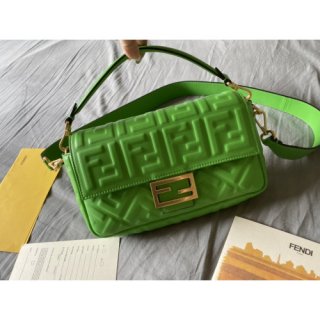 FENDI BAGUETTE