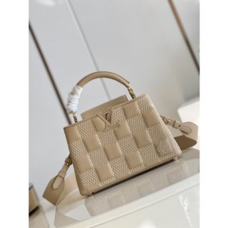 LOUIS VUITTON CAPUCINES BB