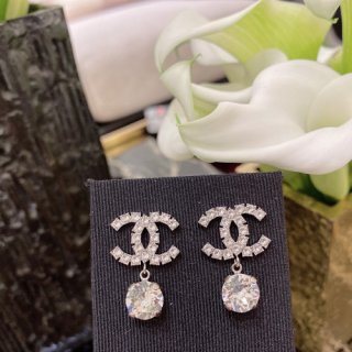 CHANEL Earring