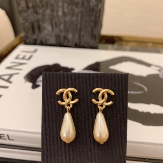 CHANEL Earring